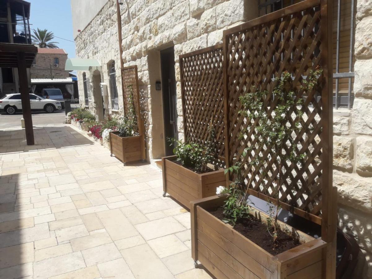 German Colony Guest House- Private And Dorm
